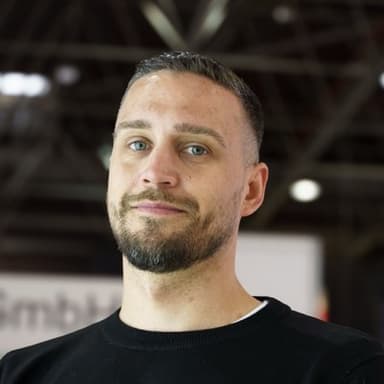 Porträtfoto von Thomas Fritsch, Ansprechpartner bei Petflare